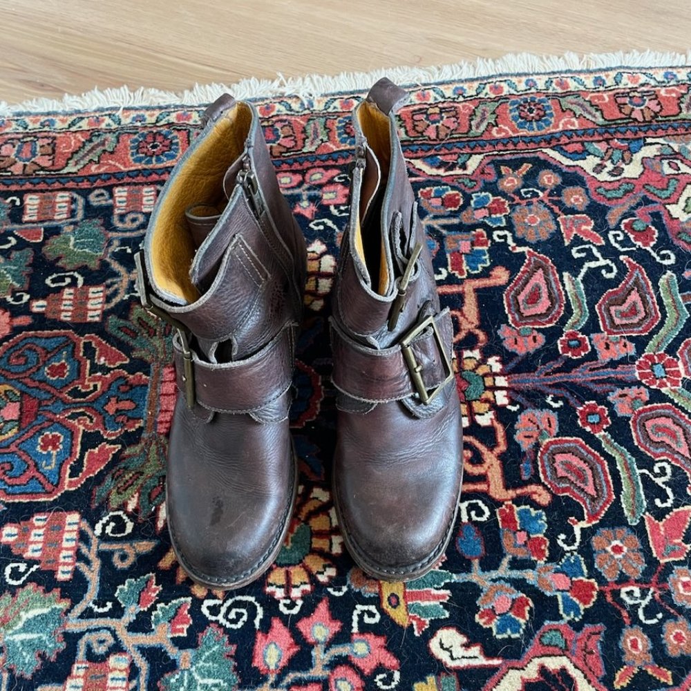 FRYE Dark Brown Sabrina Buckle Boot 7.5